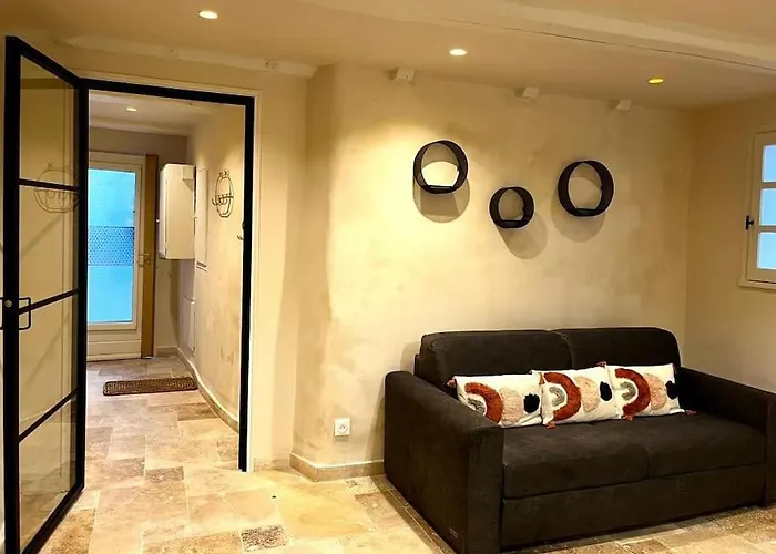 Bella Casa - New Full House For 3 W Ac, Wi-Fi & Terrasses